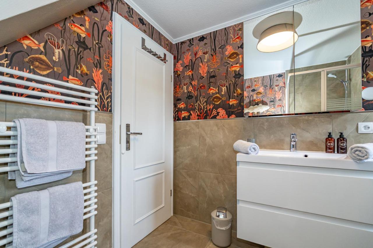 Gemuetliche Wohnung Unter Reet Mit Pool Und Sauna In Keitum Exterior photo
